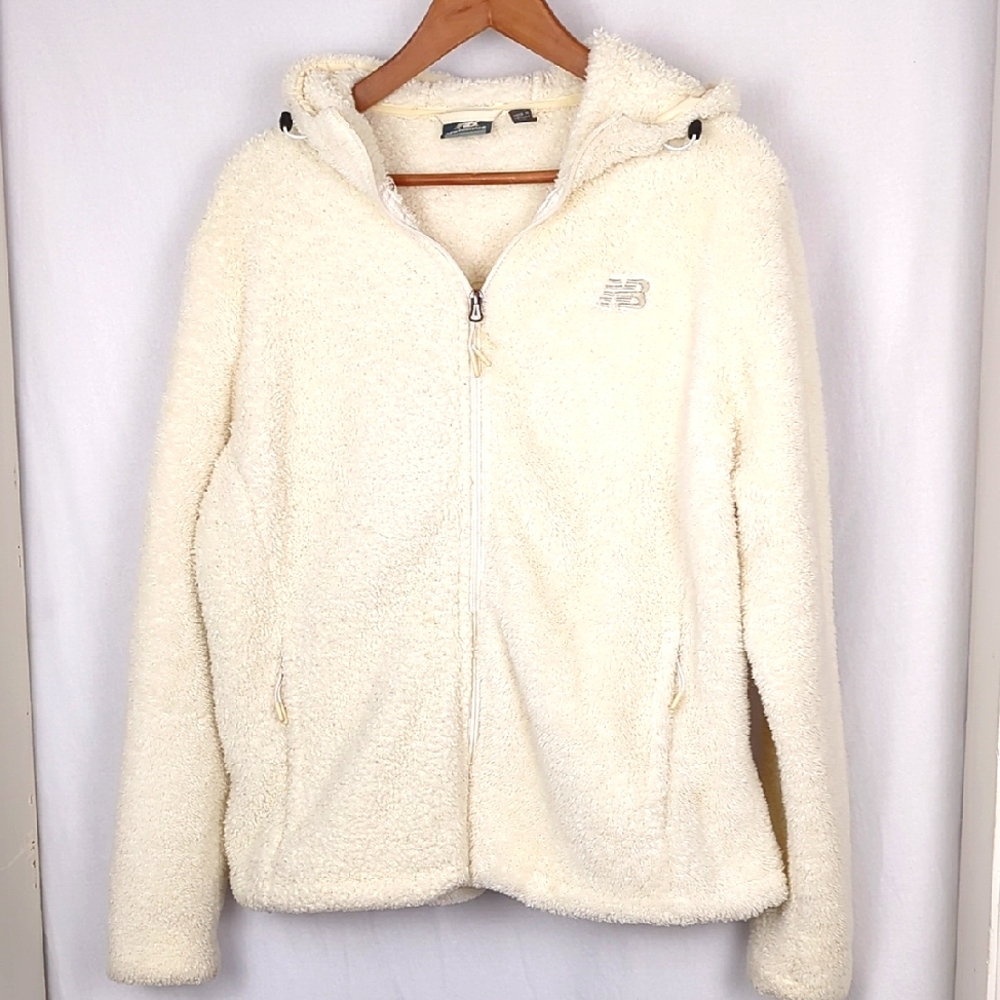 NEW BALANCE Women's Cream White Fuzzy Zip Up Hoodie Jacket